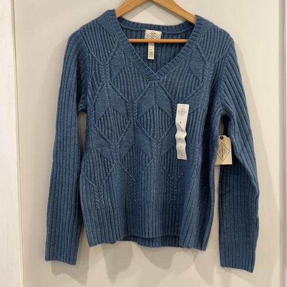 St. John's Bay Sweaters - Sweater, NWT, Saint John’s Bay, Size Small